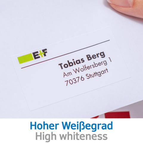 Visitenkarte von Tobias Berg mit Adresse Am Wolfersberg 1, 70376 Stuttgart und dem Hinweis auf hohen Weißgrad.